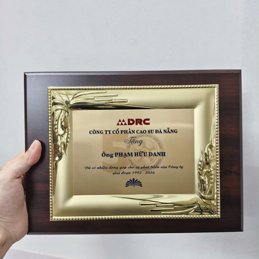 BẢNG VINH DANH CAO CẤP KHEN TẶNG