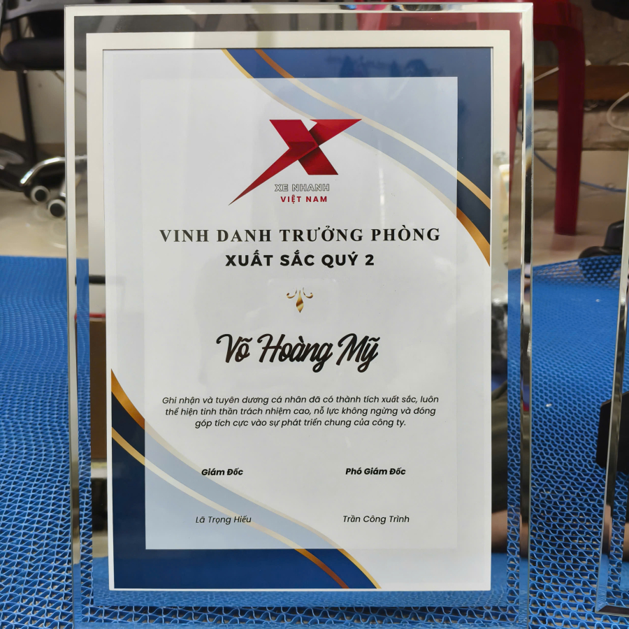 BẢNG VINH DANH KÍNH KHEN TẶNG – TÔN VINH GIÁ TRỊ