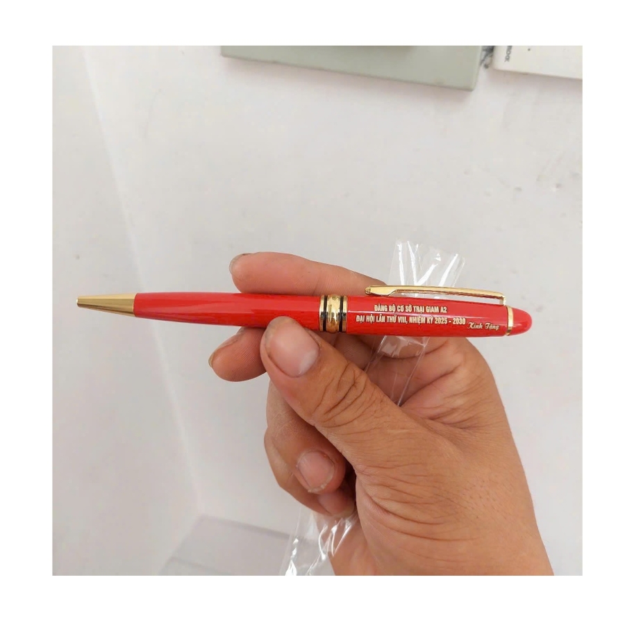 BÚT KHẮC CHỮ LÀM QUÀ TẶNG