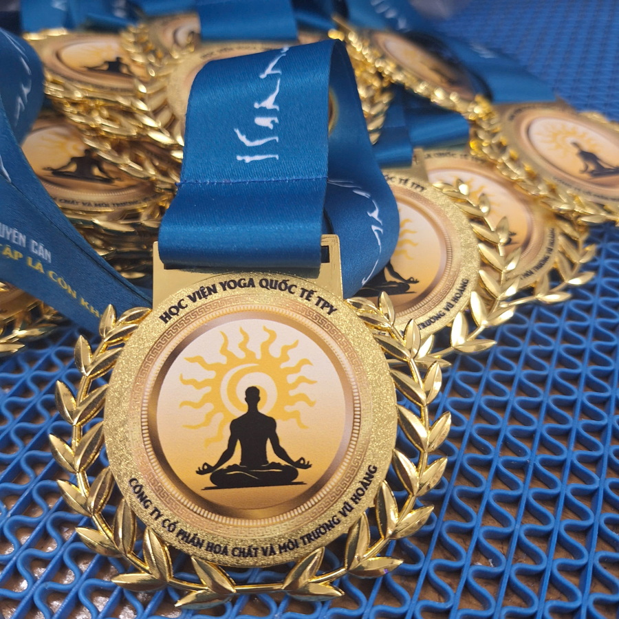 Huy chương kim loại yoga Huy chương kim loại yoga