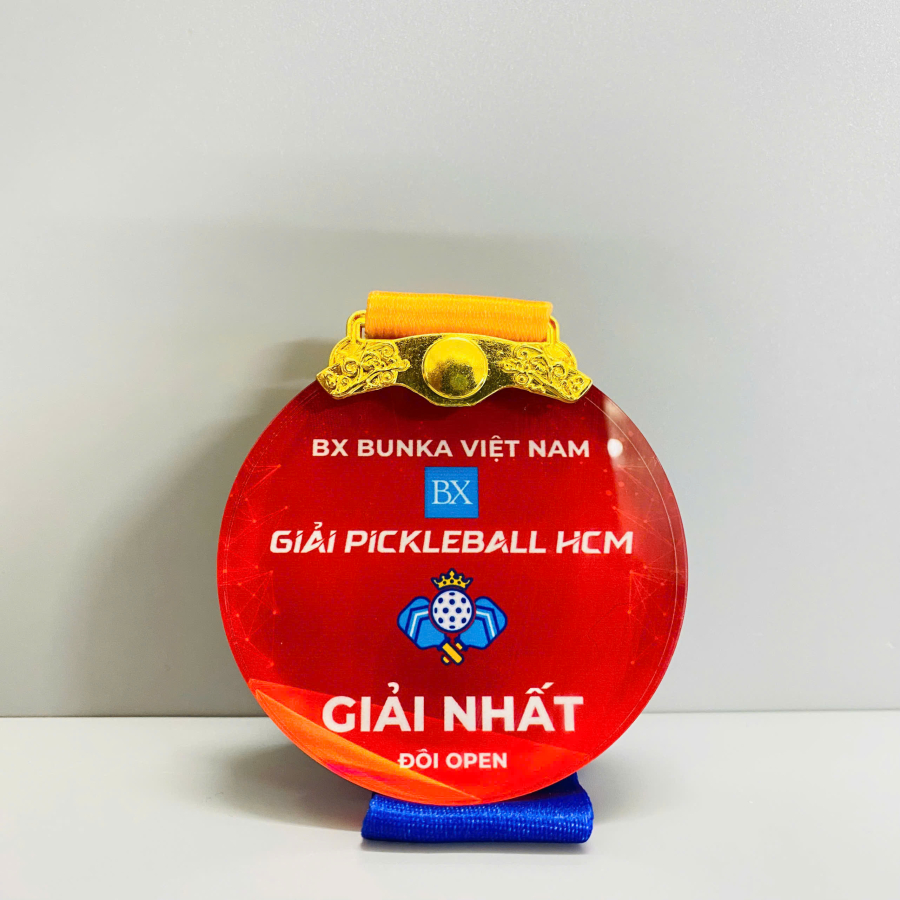 Huy chương pha lê trao giải pickleball 