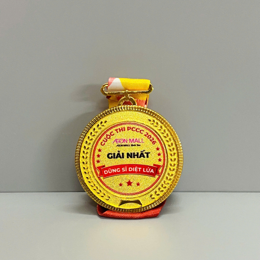 Huy chương trao giải cuộc thi nấu ăn