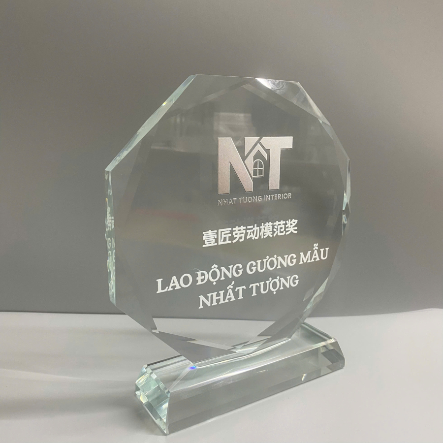 Kỷ niệm chương pha lê khắc logo