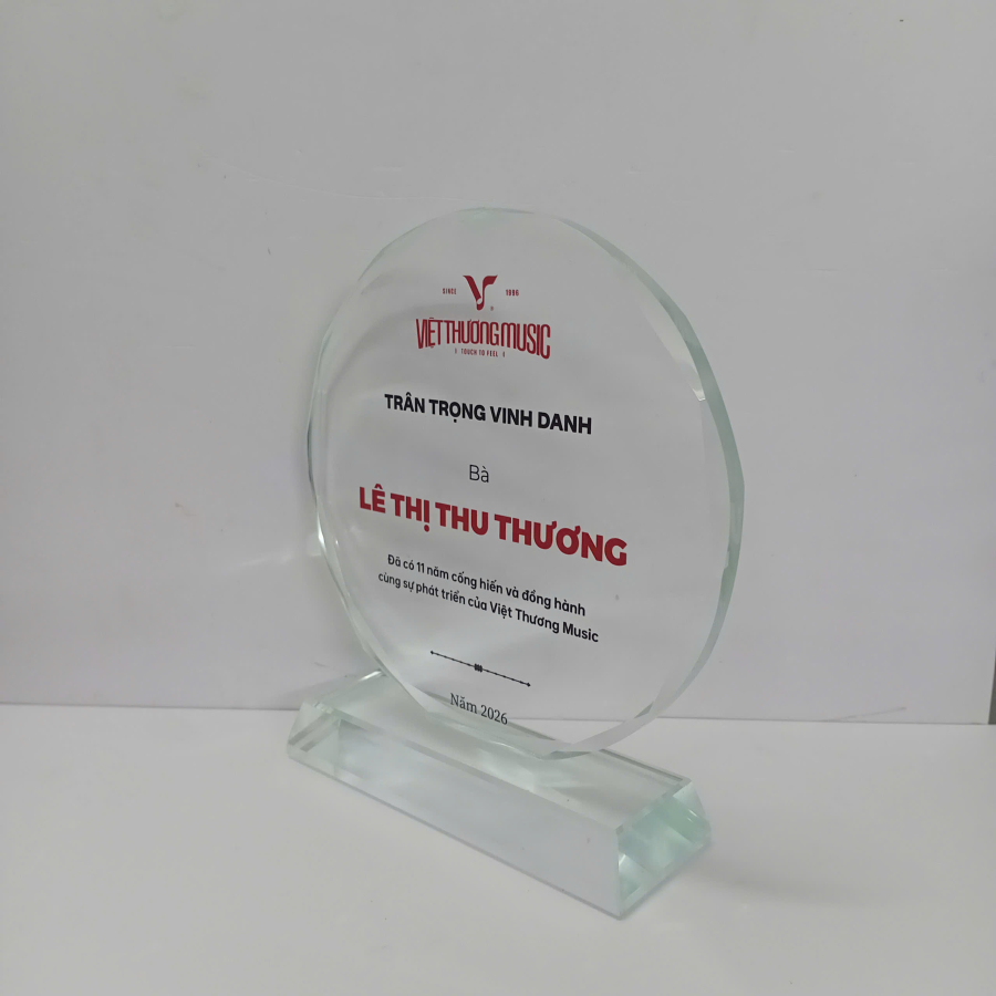 Kỷ niệm chương pha lê tròn vinh danh