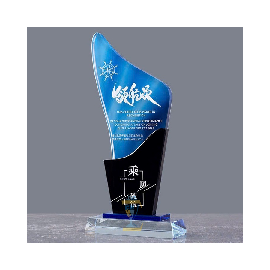 KỶ NIỆM CHƯƠNG PHA LÊ ĐẸP