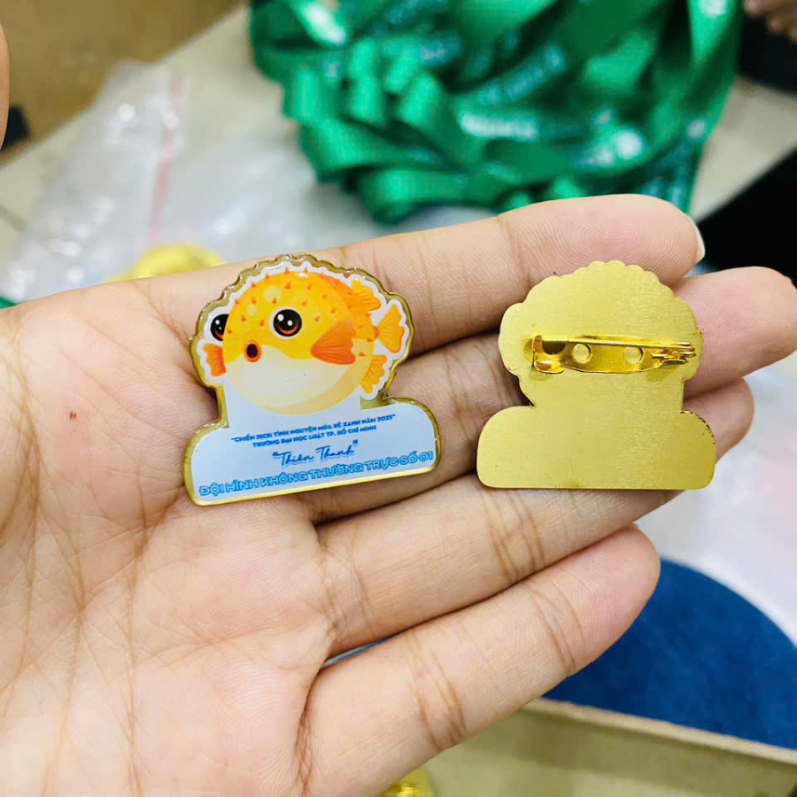 pins cài áo  - logo cài áo - huy hiệu kim loại in phủ keo 11