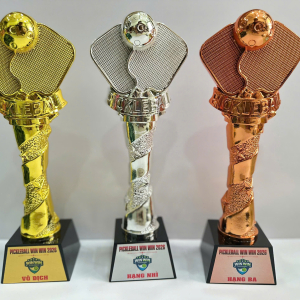 CUP KIM LOẠI - CÚP THỂ THAO VINH DANH PICKLEBALL ĐẸP