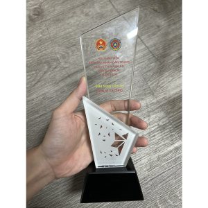 KỶ NIỆM CHƯƠNG 01