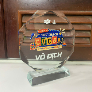 Kỷ niệm chương pha lê tròn đẹp
