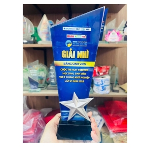Kỷ niệm chương thủy tinh pha lê cuộc thi sinh viên 