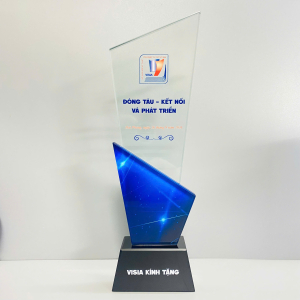 Kỷ niệm chương thủy tinh vinh danh