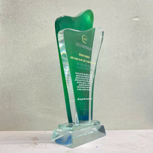 Kỷ niệm chương vinh danh nhân viên xuất sắc